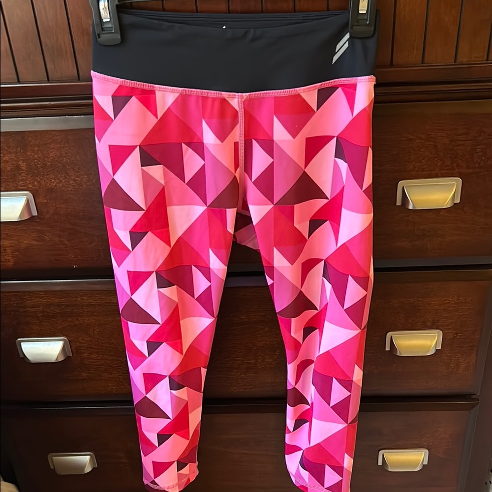 Do You Even Vibrant Pink Geometric Leggings for Active Wear